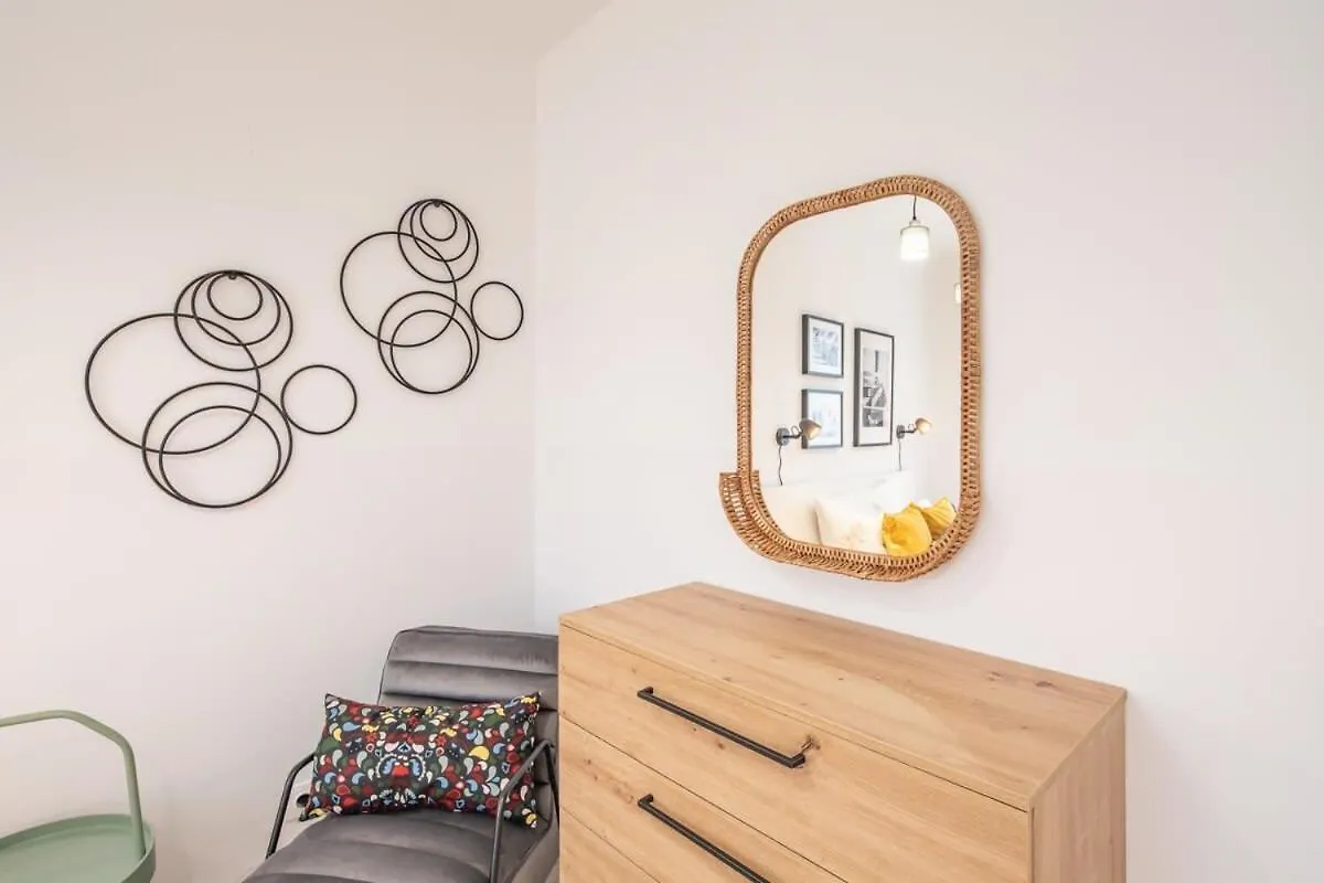Brand New Apartment With Garage Будапешт