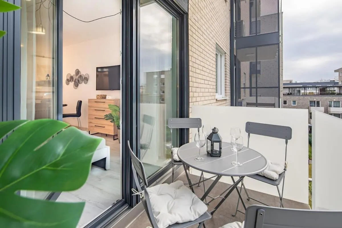 Brand New Apartment With Garage Будапешт
